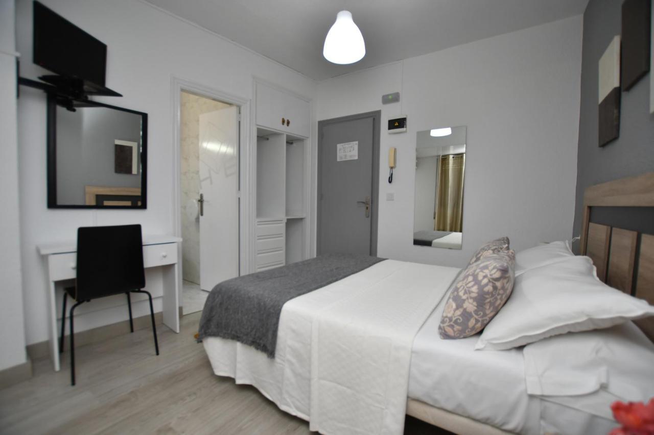 Hb Torrevieja Hotel Bagian luar foto